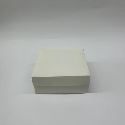 12x12x6 Full Beyaz Kutu