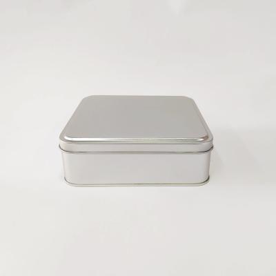 15x15x5 Kare Gümüş Metal Kutu