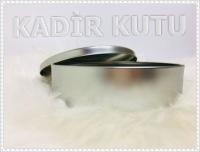 17x4 Daire Gümüş Metal Kutu
