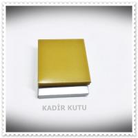 4x4x1 CM MADLEN TEKLİ ÇİKOLATA KUTUSU GOLD 25 ADETLİ