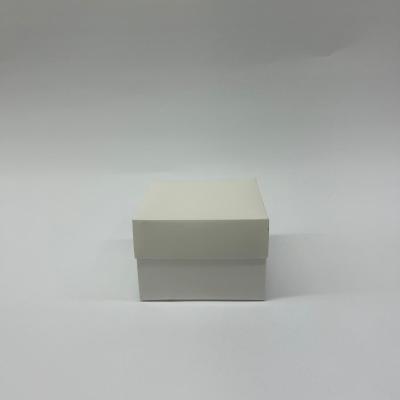 8x8x6 Full Beyaz Kutu