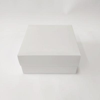 26x26x9 Full Beyaz Kutu