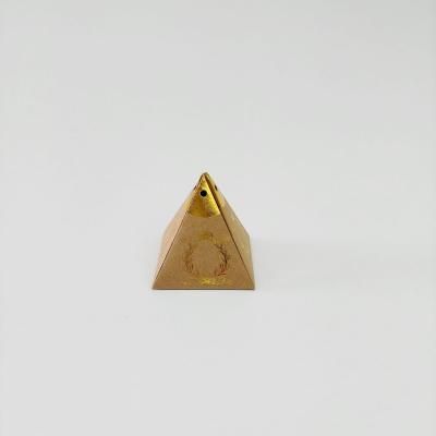 6x6x6 Kraft  Altın Yaldızlı Piramit Kutu