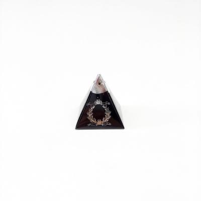6x6x6 Siyah Gümüş Yaldızlı Piramit Kutu