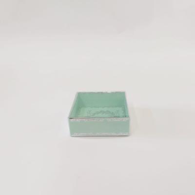 8x8x3 Gümüş Yaldızlı Mint Yeşili Kutu